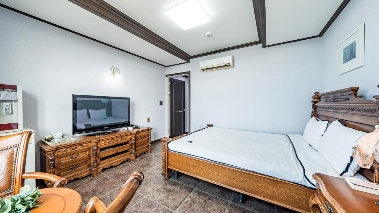 Pension Badawa Gangneung Exterior photo