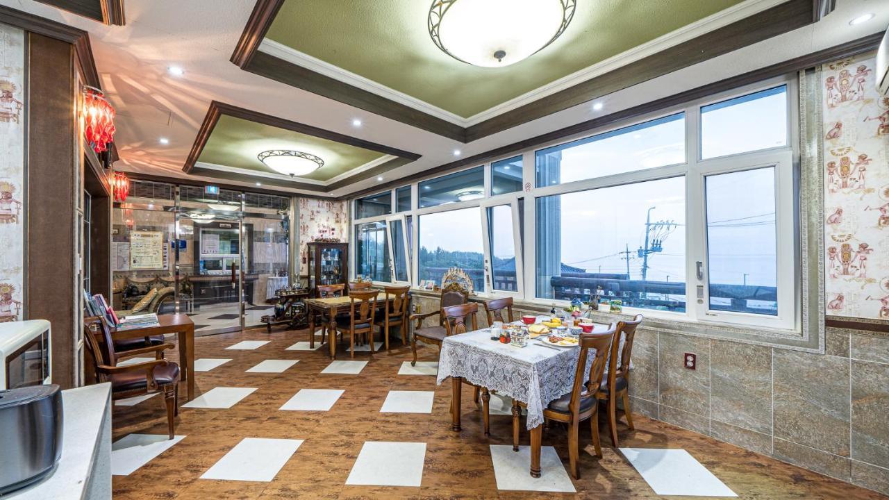 Pension Badawa Gangneung Exterior photo